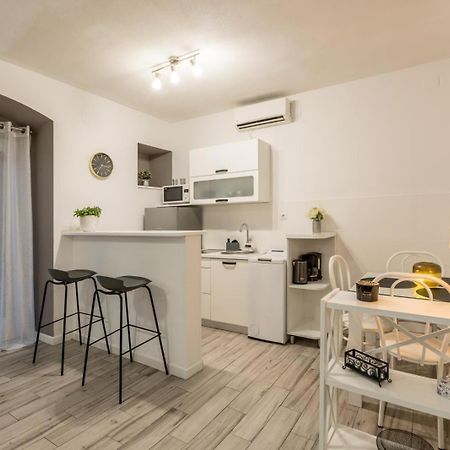 Apartments And Rooms Villa Lina Split Kültér fotó