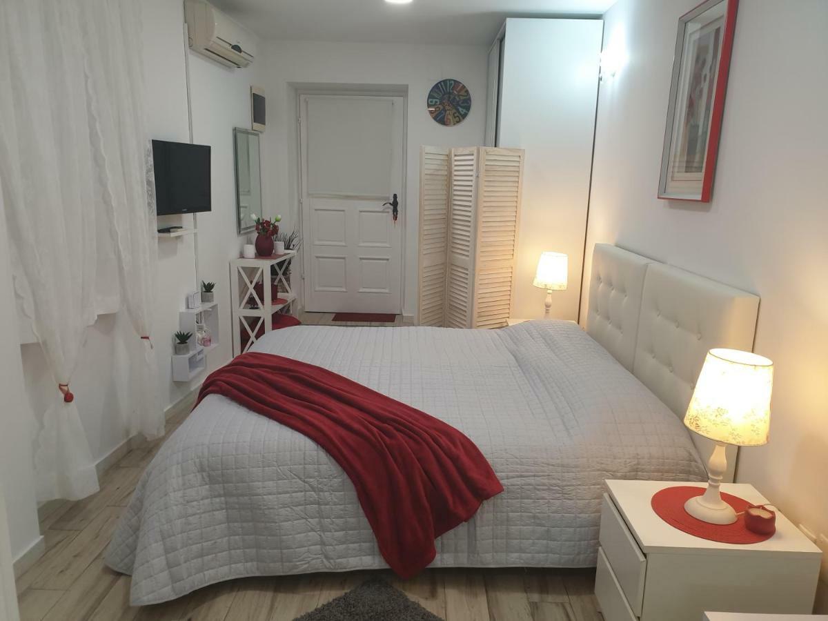 Apartments And Rooms Villa Lina Split Kültér fotó